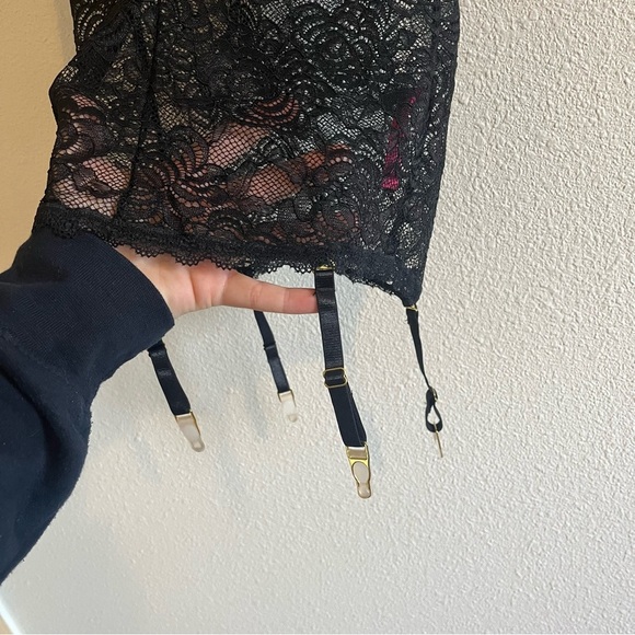 NWOT Seven 'Til Midnight Black Lace Chain Reaction Garter Chemise Set One Size - Picture 5 of 13